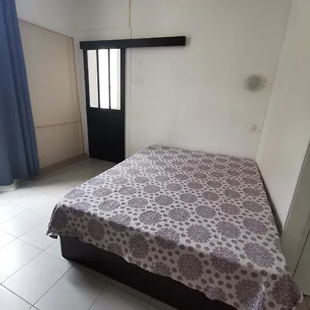 Apartment Dans Le Centre De Raphael Saint-Raphael (Var)